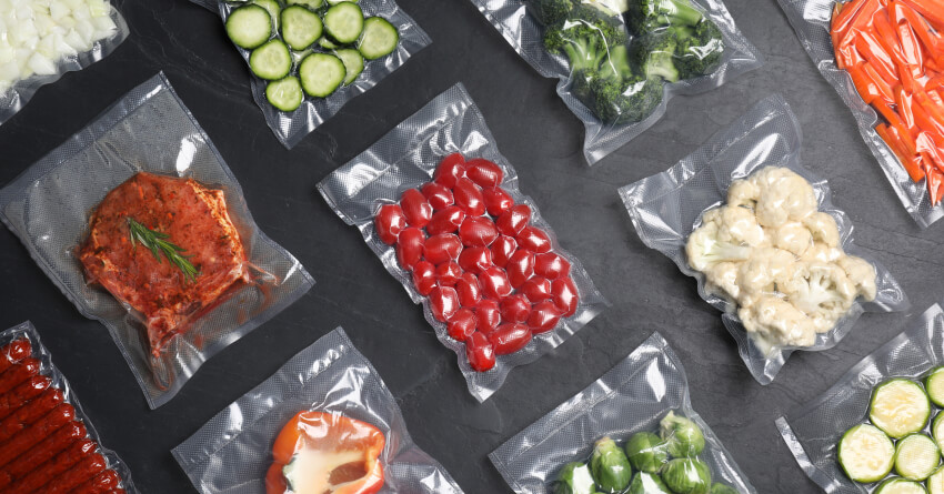 Insulated food packaging